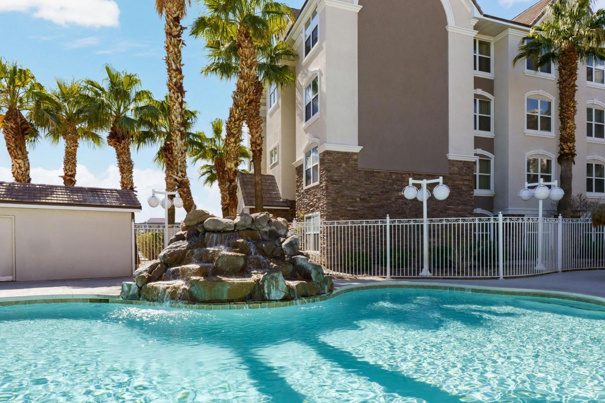 Residence Inn By Marriott Las Vegas Stadium Area Eksteriør billede