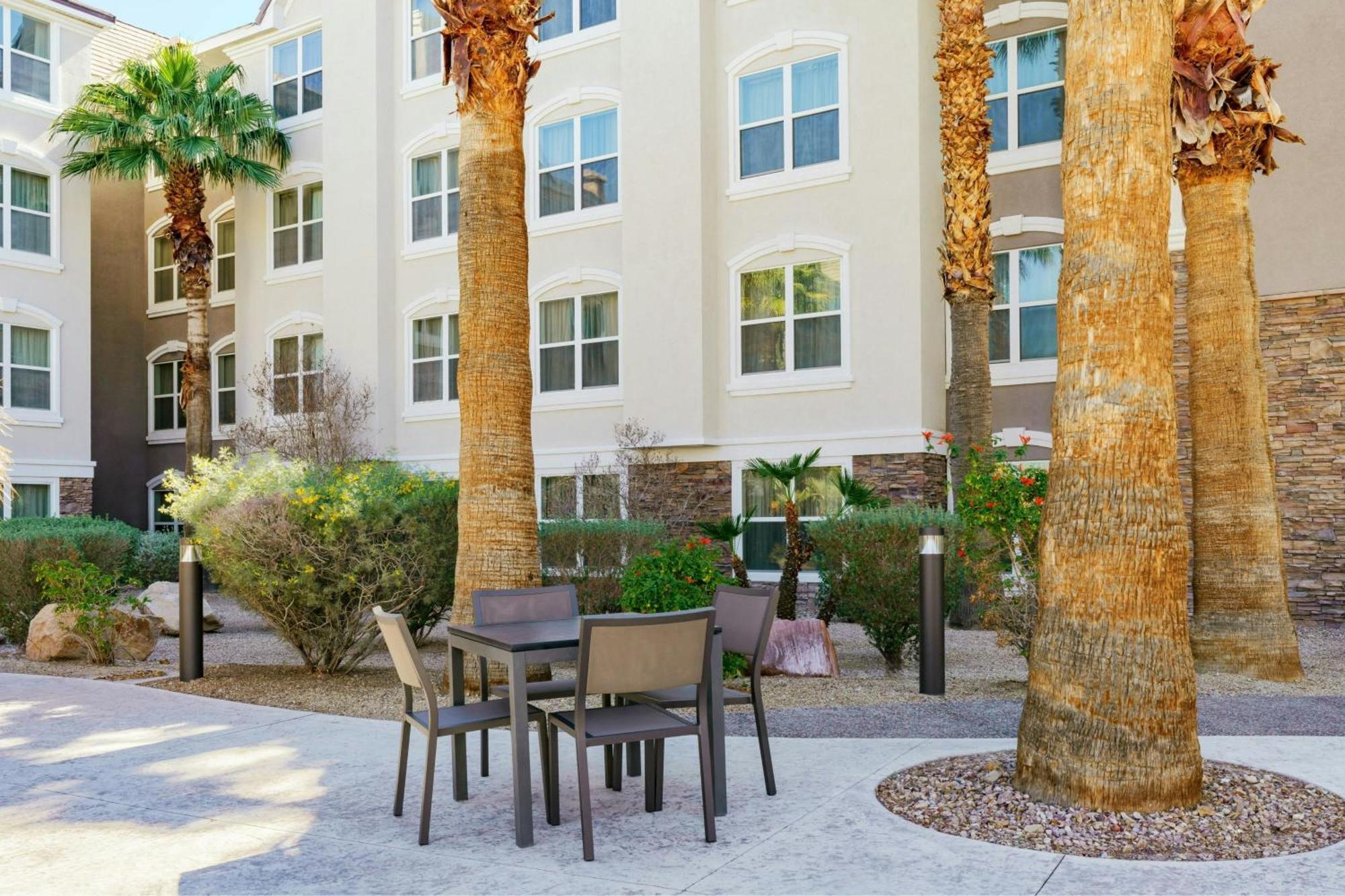 Residence Inn By Marriott Las Vegas Stadium Area Eksteriør billede